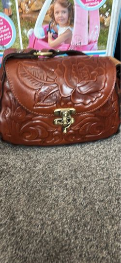 Patricia Nash leather purse