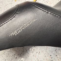 Harley Davidson Seat ‘02 Fatboy/softail 