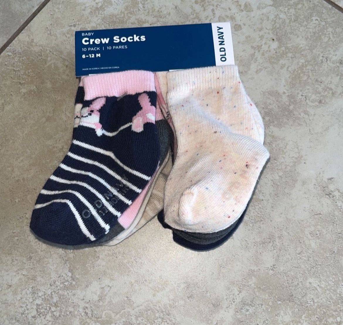 Old Navy Baby / Toddler Girl’s Crew Socks 10 Pack, Size 6-12 Months, 2t-3t