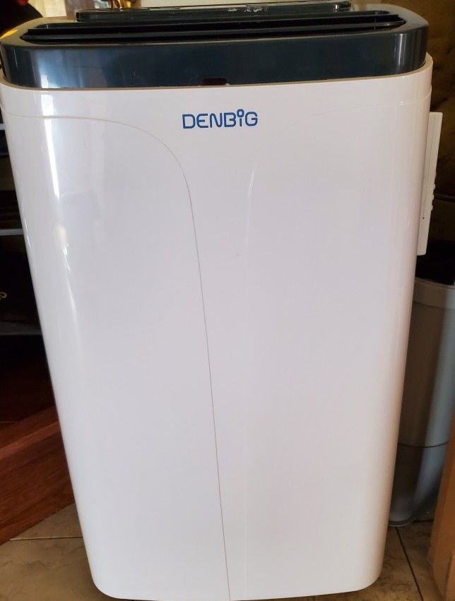 Denbig Portable AC Unit Used One Season