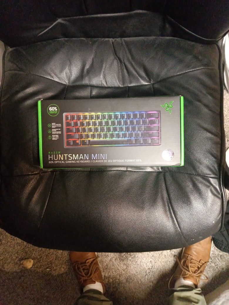 Brand New Razor Huntsman Mini Gaming Keyboard