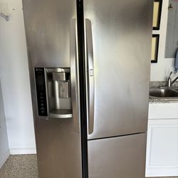 LG Refrigerator LSXS26366S