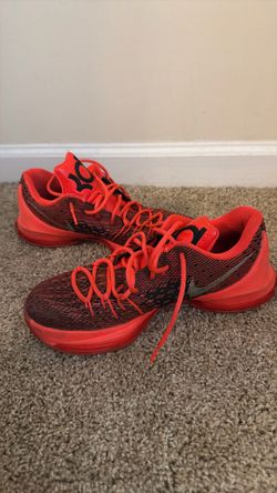 KD Crimson Size 8.5