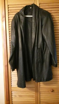 Milano long leather coat