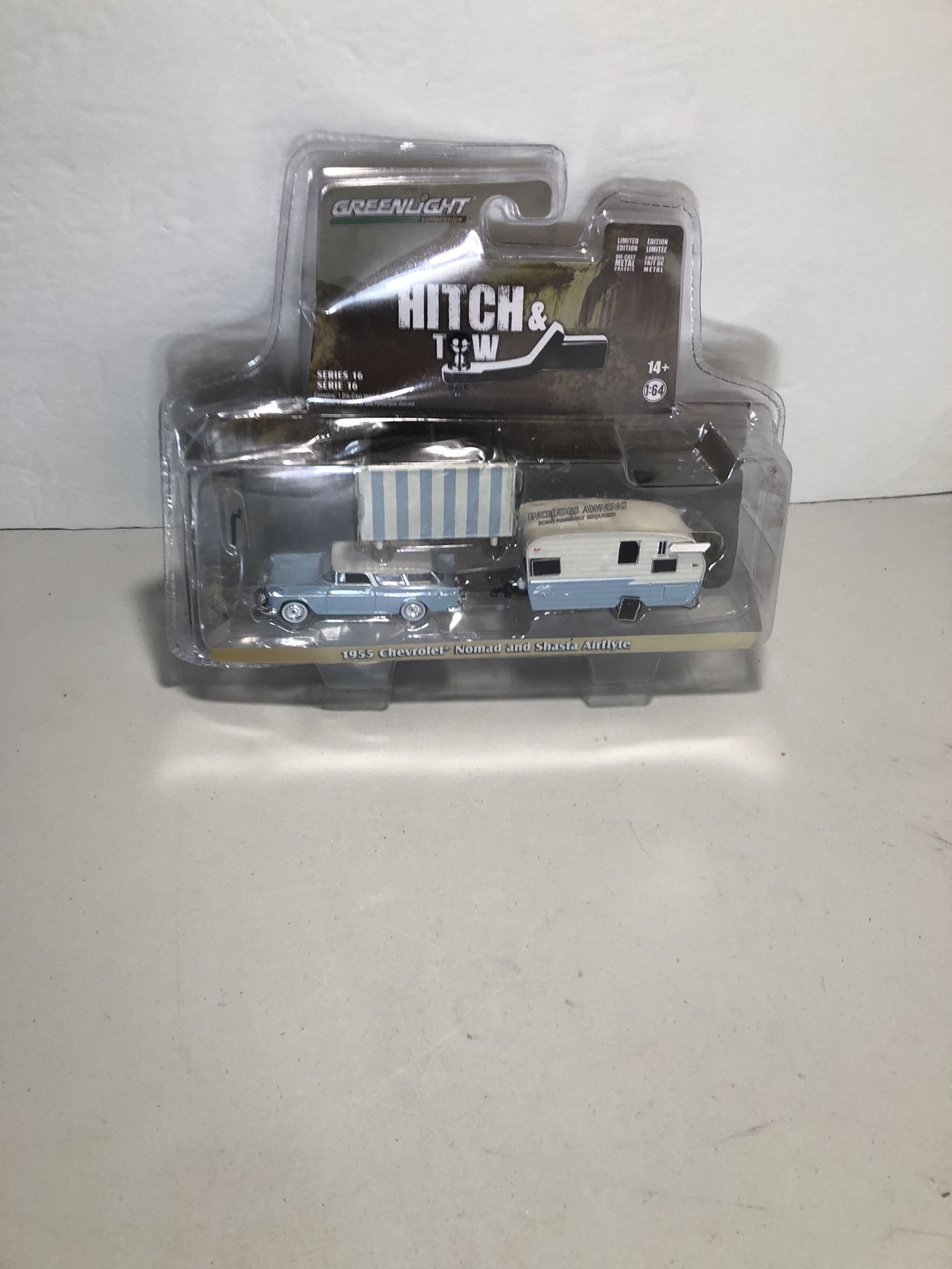 Toy 1955 Chevrolet Nomade And Shasta Airflyte