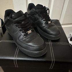 Air Forces (All Black)