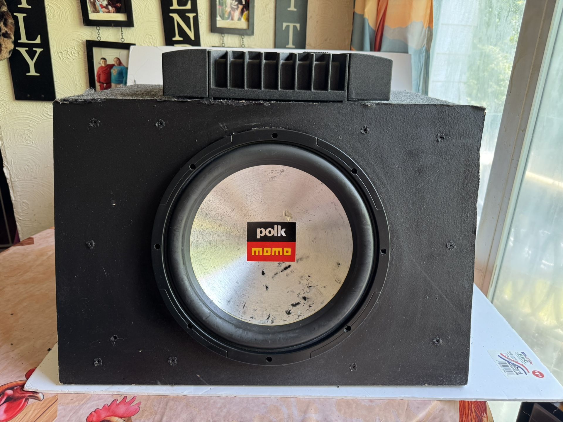 12 Polk Audio MomO in sealed box 800w and And rockford Fosgate 400w amp
