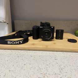 Sony ZV-E10lI Camera with Lens and Accessories
