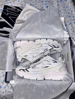 Off white size 9.5