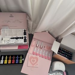 Beetles Gel Nail Polish Kit Bundle