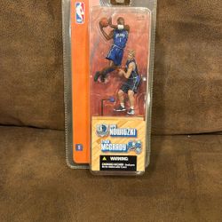 NBA McFarlane Series 5 Dirk Nowitzki & Tracy McGrady Dual Figure Pack - NEW