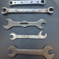 Vintage Wrenches Including Snap on 