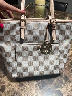 Bolsa  mk