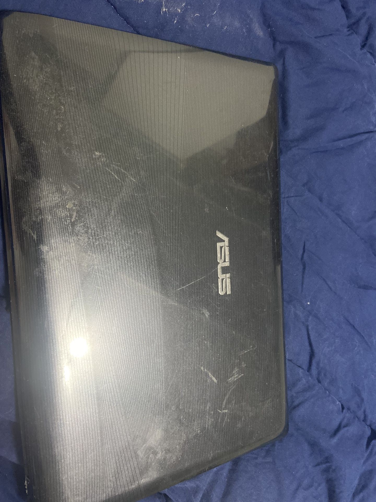 Asus Laptop Computer