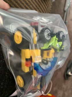 Bundle legos