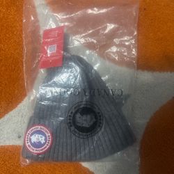 Canda goose hat
