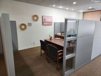 Modular office divider/ partition