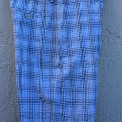 Van Heusen Studio Plaid Shorts - Size Men’s 34