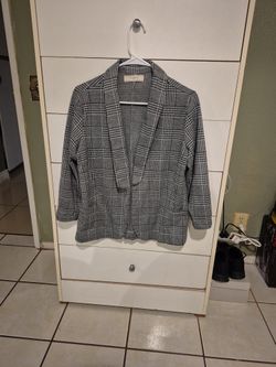 Séquito Formal Size MEDIANO $6 .00