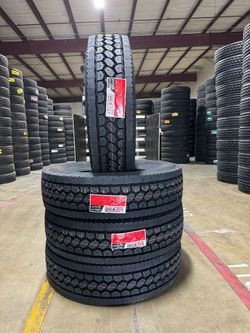 Maxwind Drive Tires
