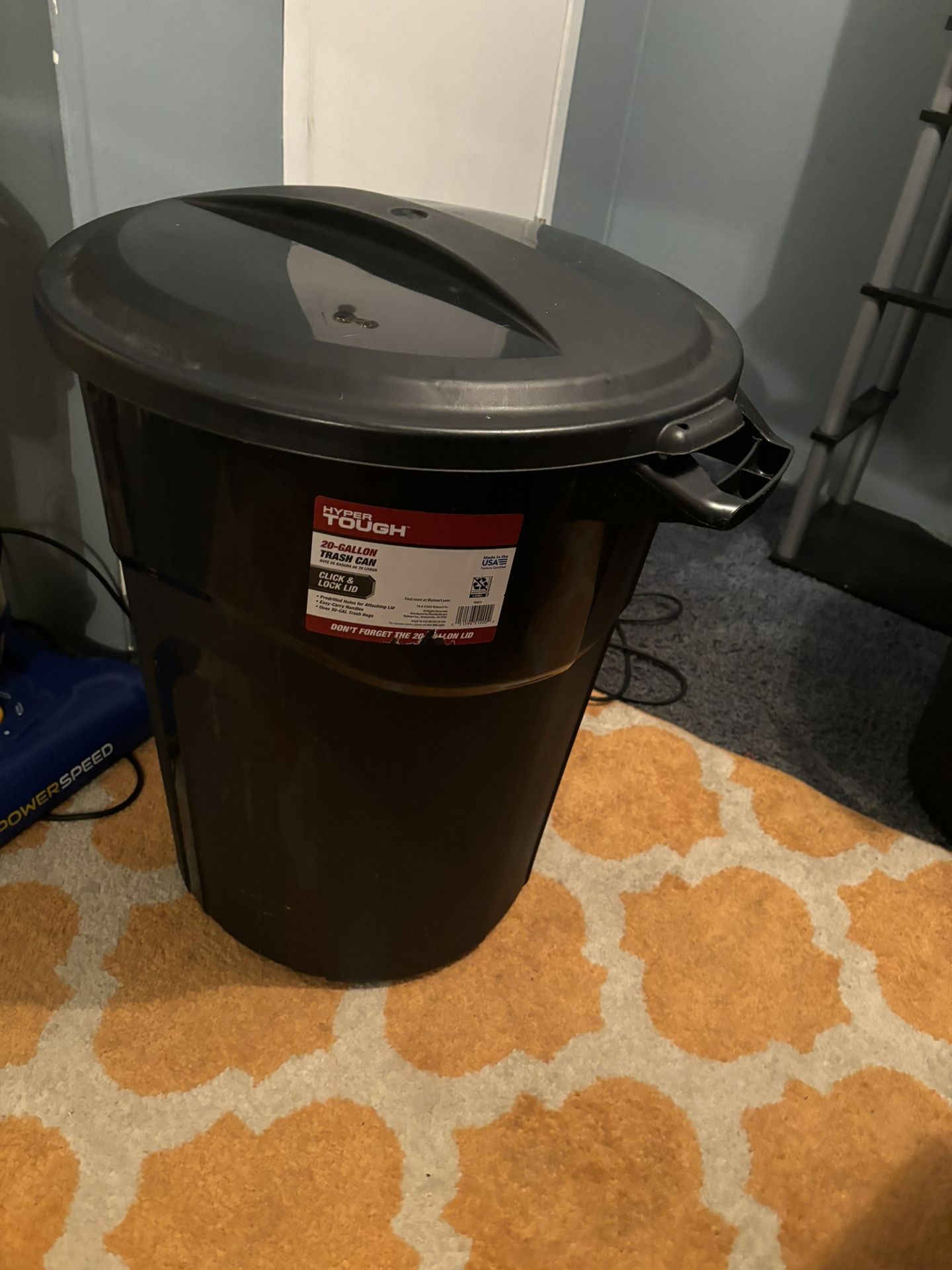 20 Gallon Trash Can