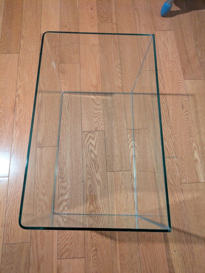 Rimless Fish Tank Aquarium for Sale in Long Beach, CA - OfferUp