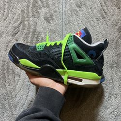 Jordan 4 Retro Doernbecher