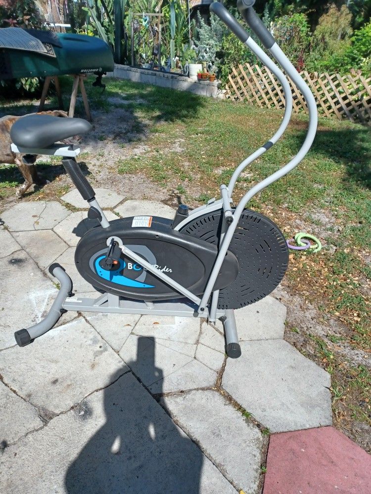 New Exercize Bike, Never Used. All Papers, Parts Included.