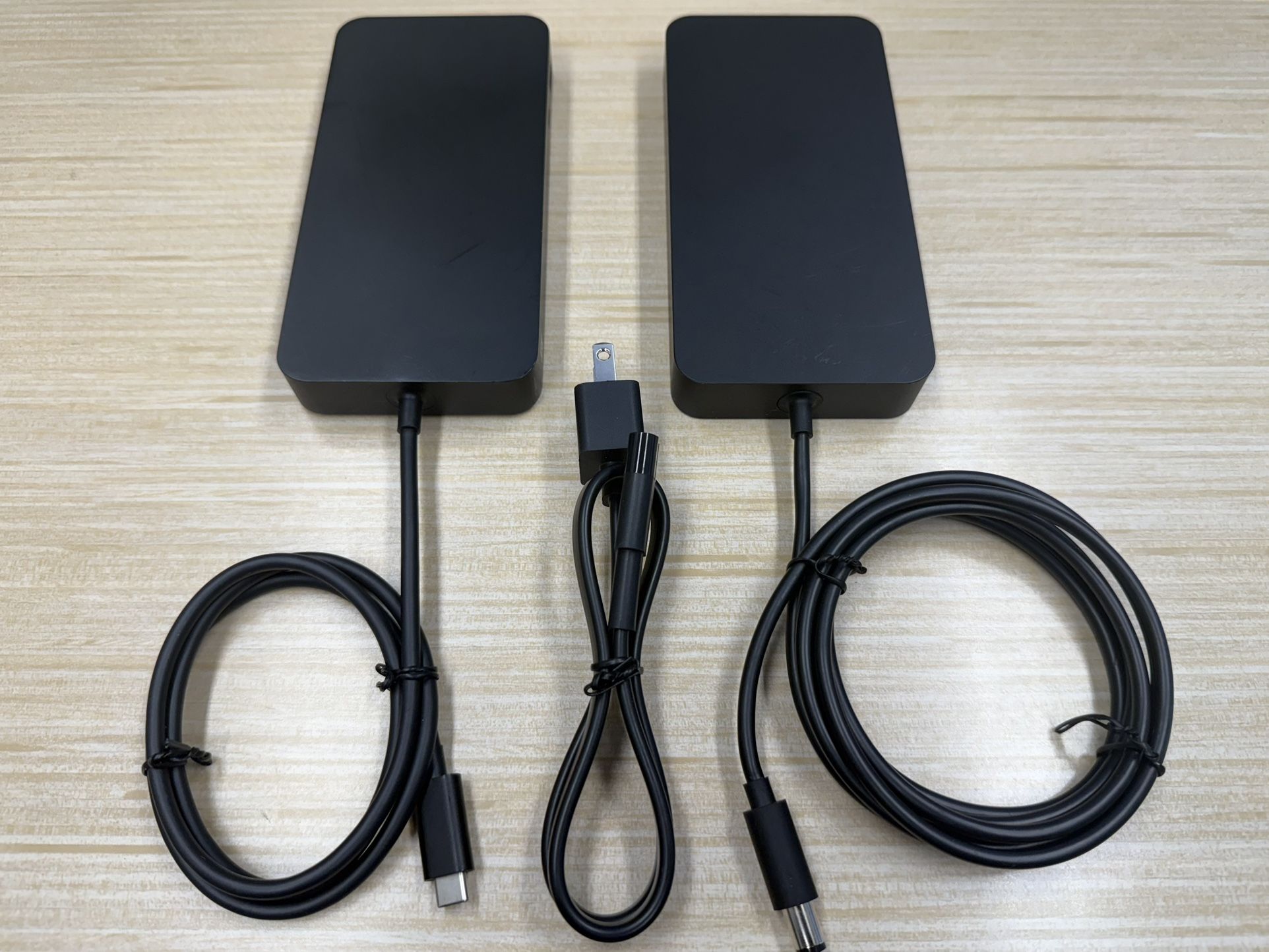 Microsoft Surface Thunderbolt 4 Docking Station