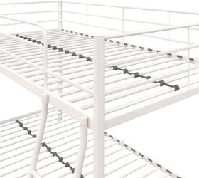 Twin bunk bed