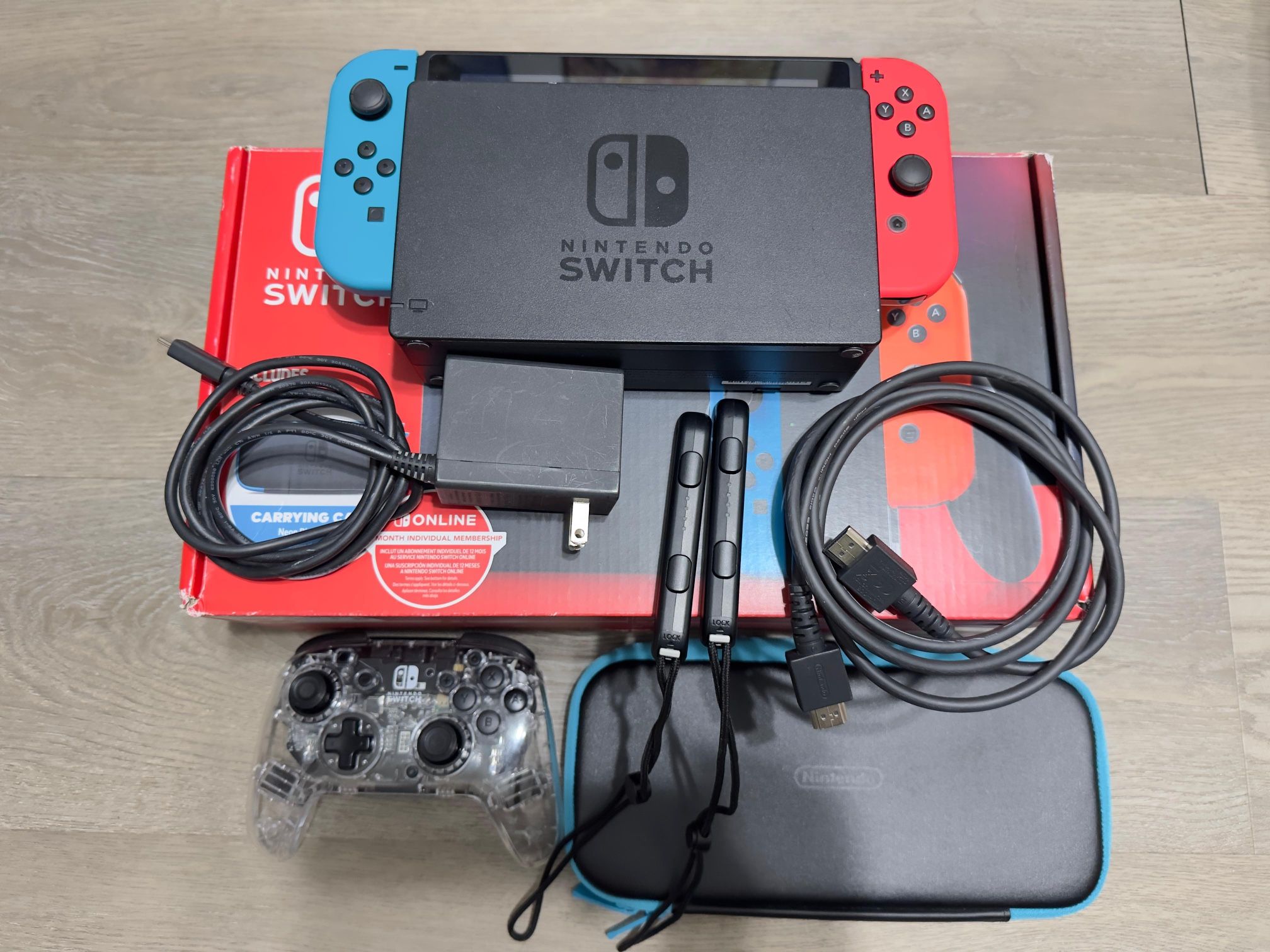 Nintendo Switch + 9 Game