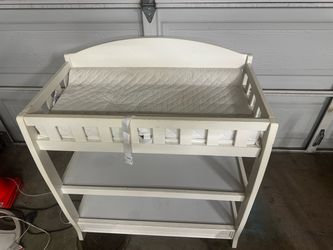 White Baby Changing Table with Pad