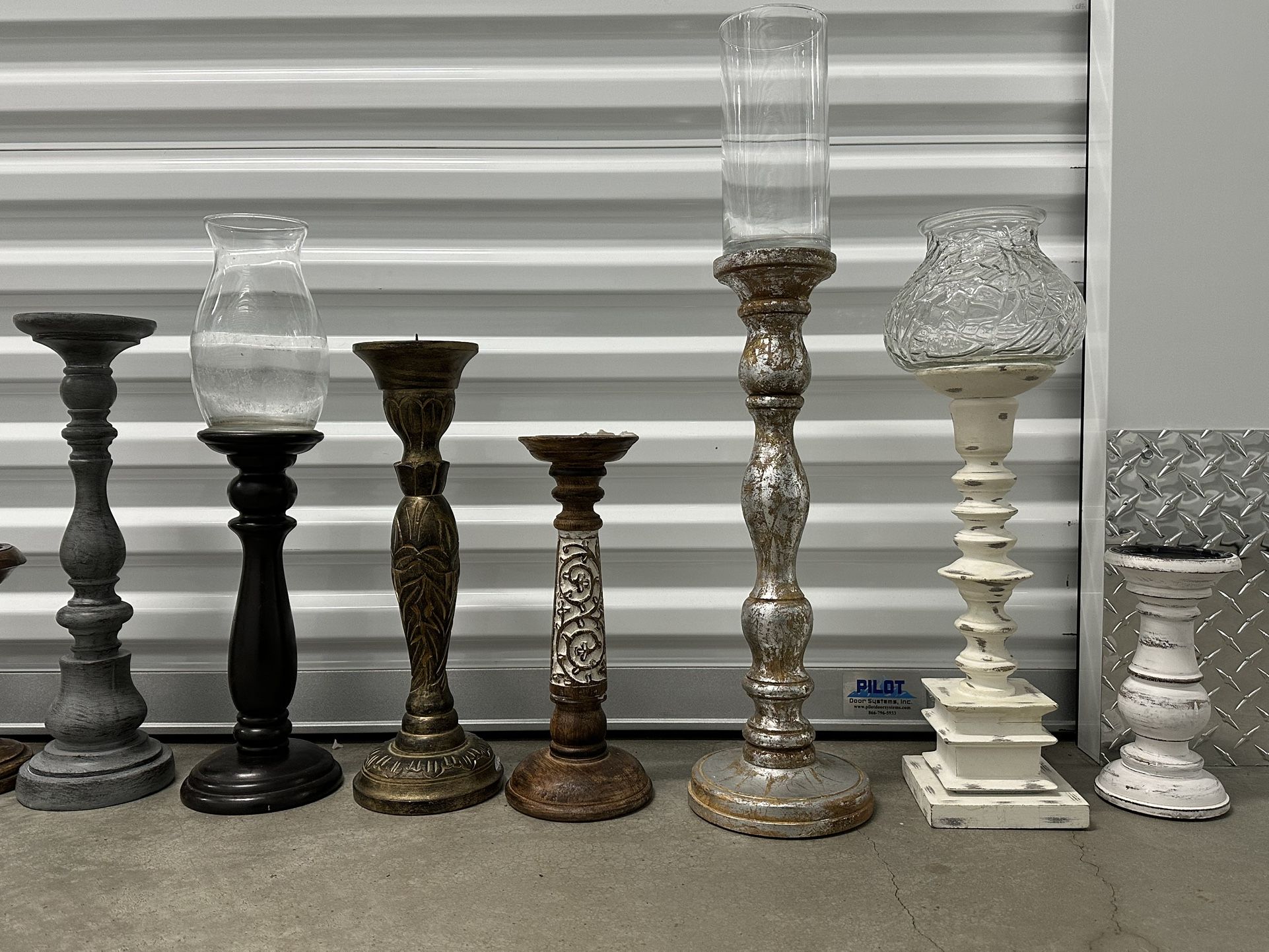 Candle Pillars Used For Wedding (glass and wood) 