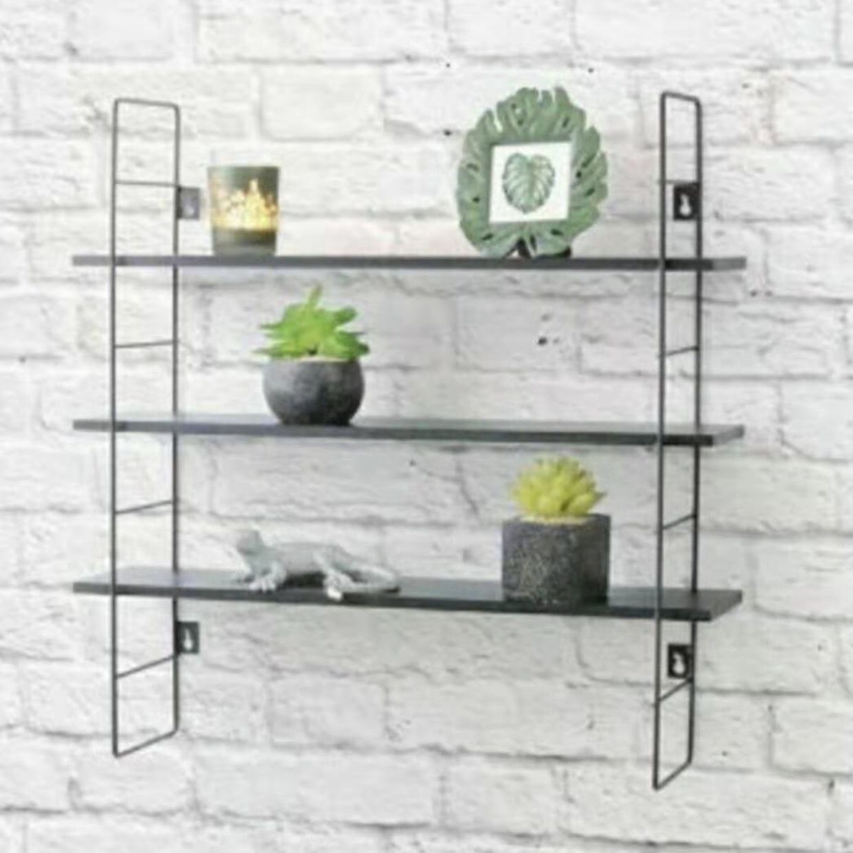 Cute Wall Shelf for any Room