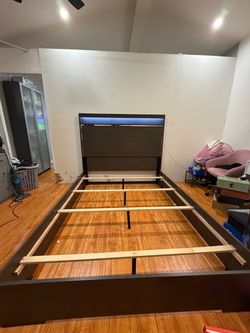 Queen bed frame w/ lights