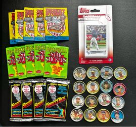 MLB 14 unopened packs, 1 Team Set, Player Caps