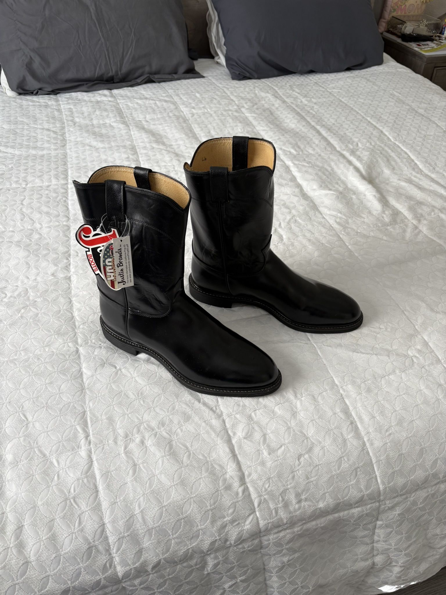 New Justin Black Leather Boots – Size 13 D – Made in USA
