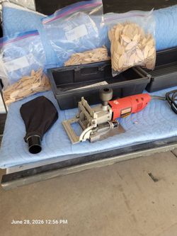 Craftsman plate biscuit joiner