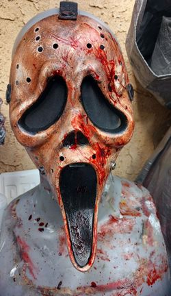 Woodsboro Slasher Halloween Mask