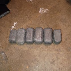 Antique fishing sinkers