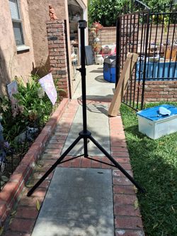 Tripod