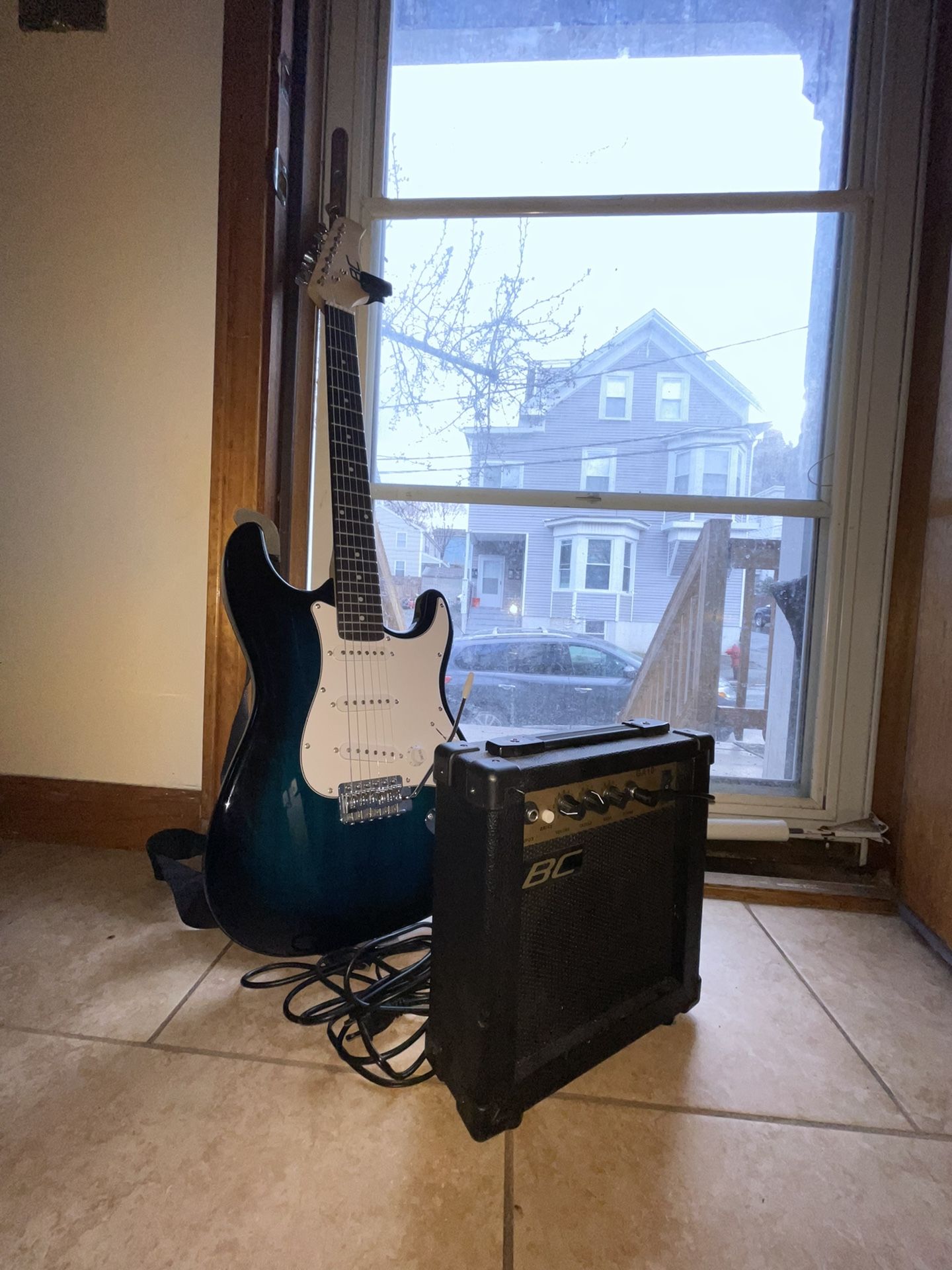 Electric guitar with amp