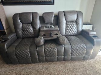 Hyllmont Power Reclining Sofa,grey, ( ONLY ONE PIC BRCAUSE ITS ALL IN STORAGE)