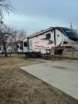 2022 Grand Design Fifth Wheel