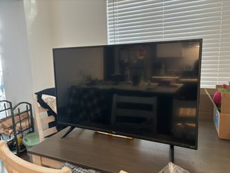 TCL 42”