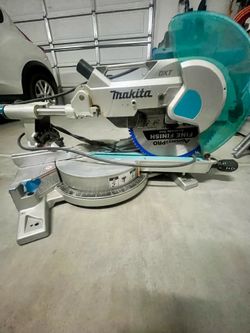 Makita Mitersaw-10”