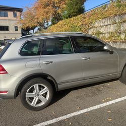 2014 Volkswagen Touareg