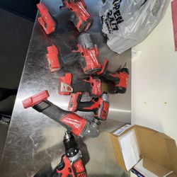 Milwaukee Power Tools