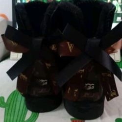 UGGS ( LOUIS VUITTON) EDITION 