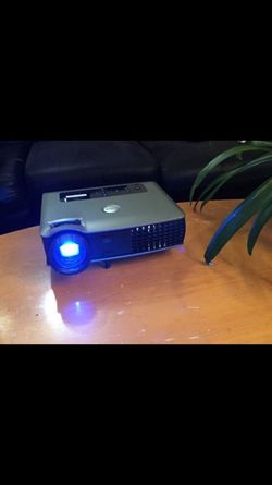 DELL HDMI 1080P HOME THEATER PROJECTOR 3300 LUMENS